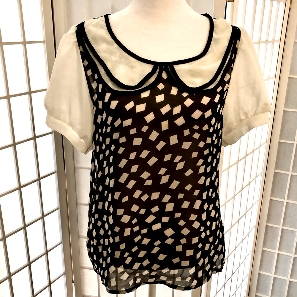 PENELOPE sheer black and white top. Feminine and beautiful. EUC SZ L